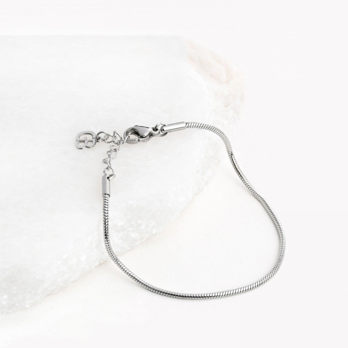 Golden ball bracelet