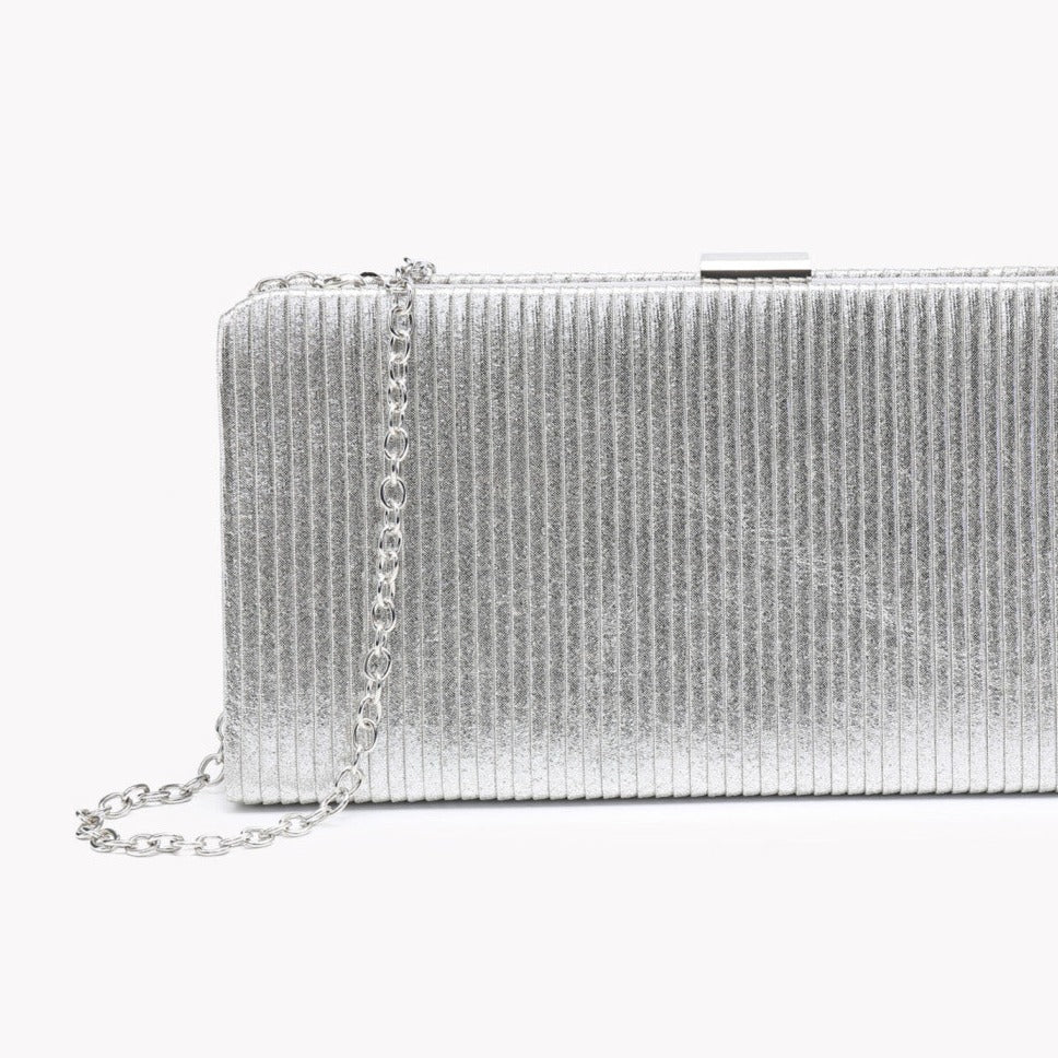 Bolso de mano fiesta fruncido metalizado plata