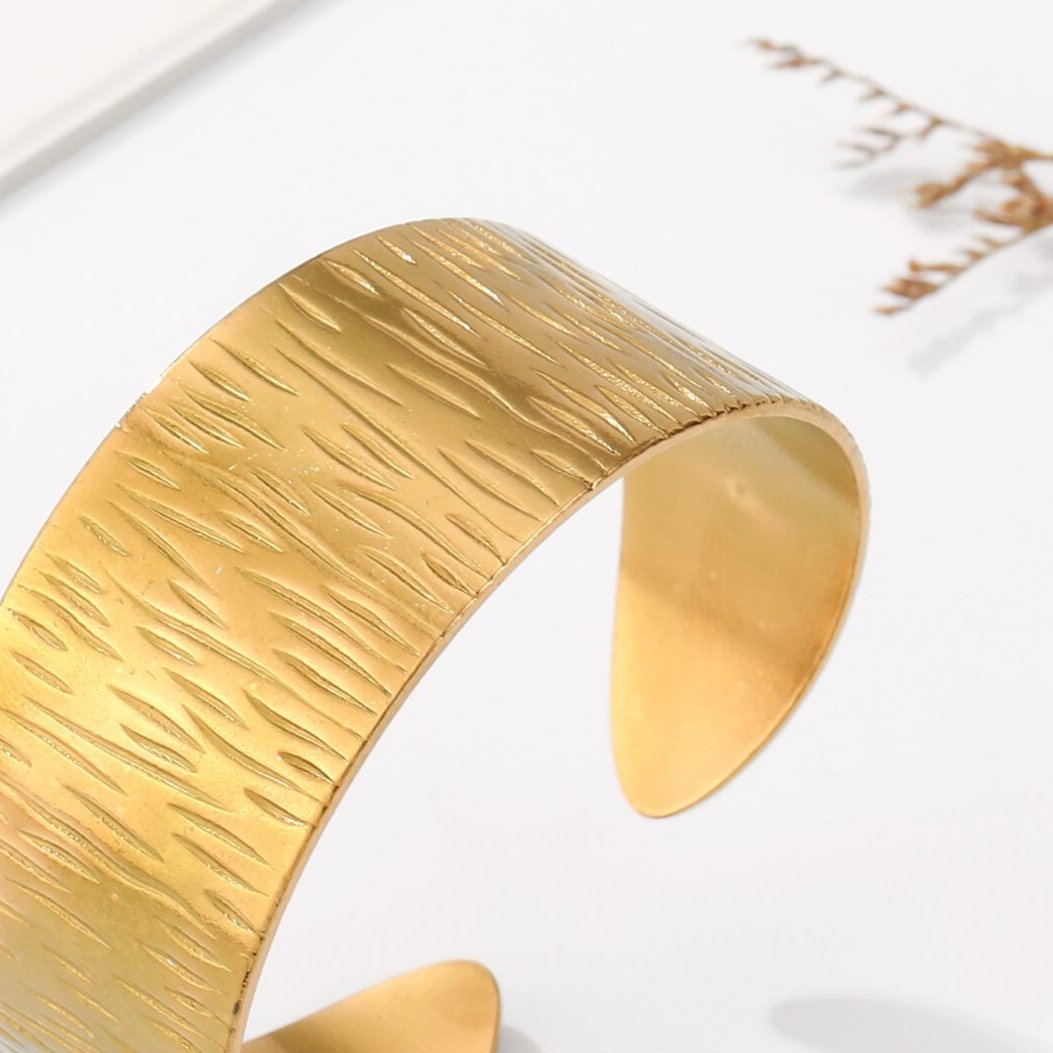 Golden Roman bracelet
