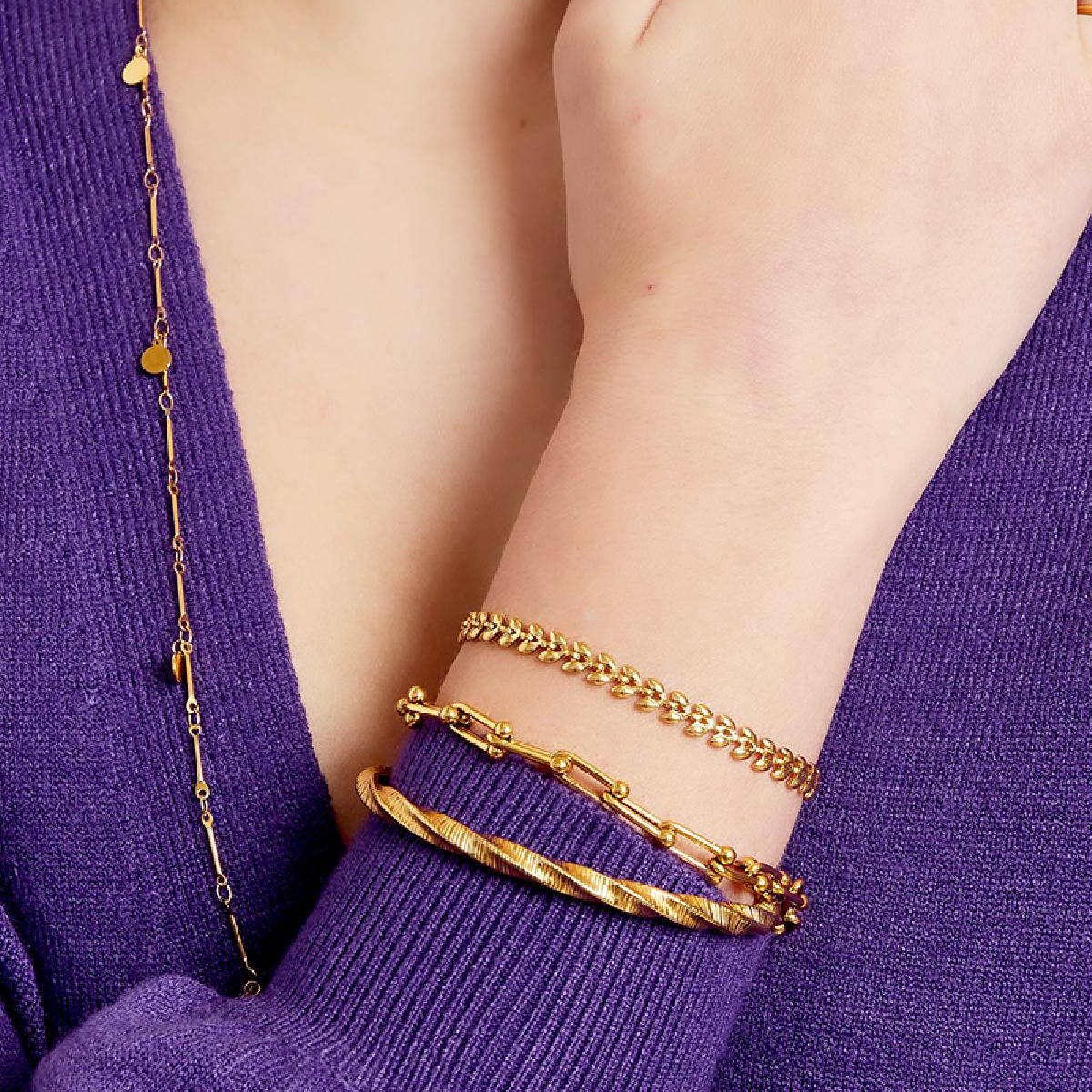 Golden ball bracelet