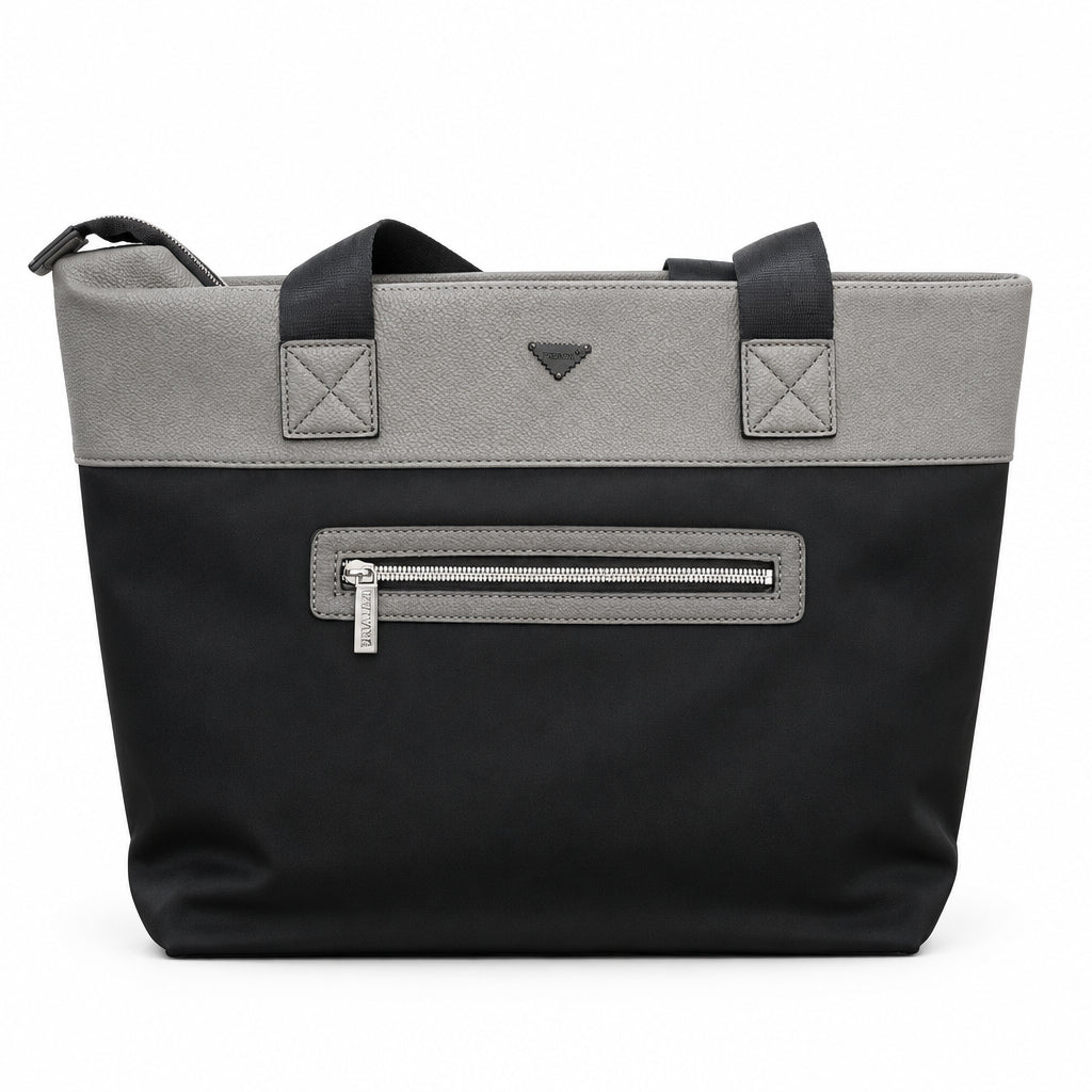 Bolso shopper negro y gris con bolsillo delantero y llavero colgante