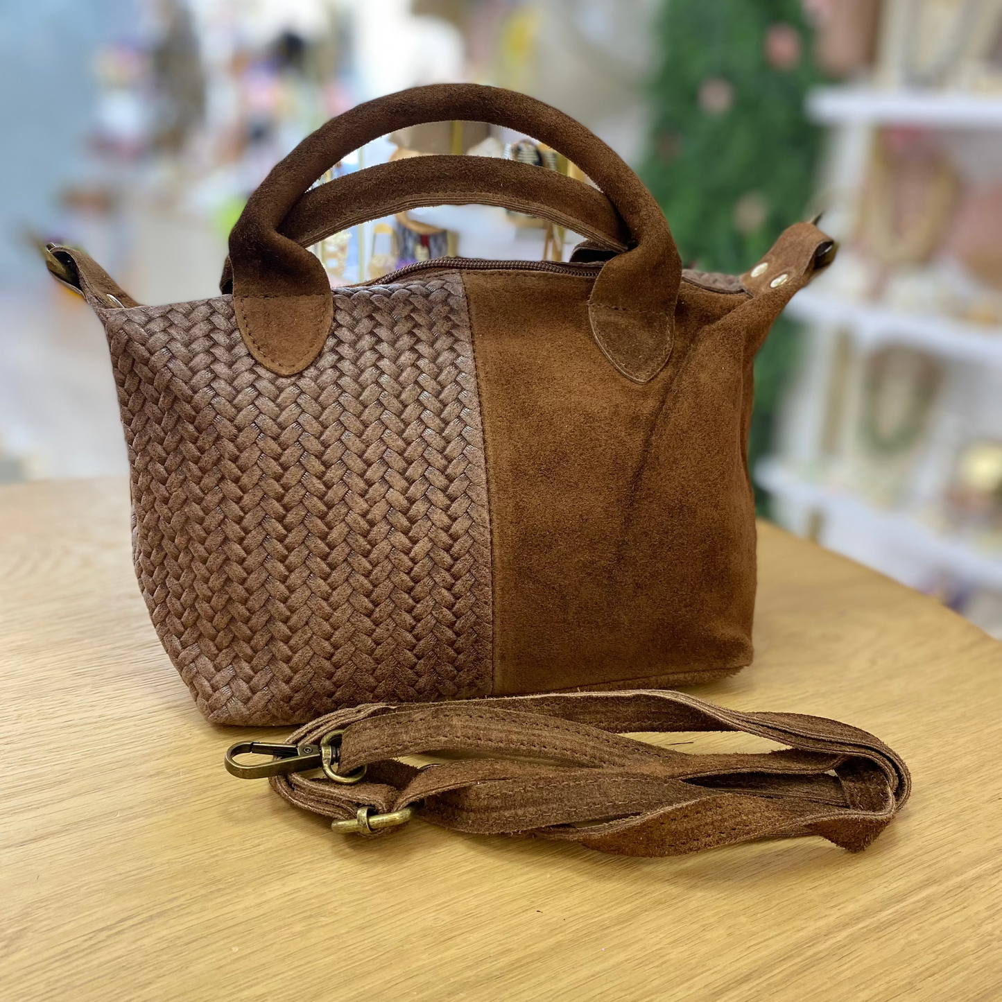 Sac à main de fête en plumes rose clair