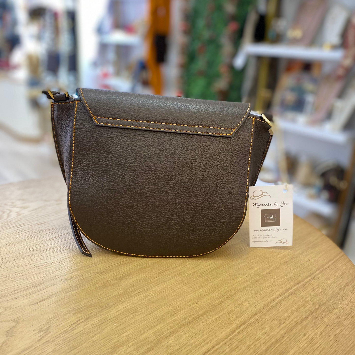 Bolso bandolera piel 100% auténtica marrón chocolate con pespuntes