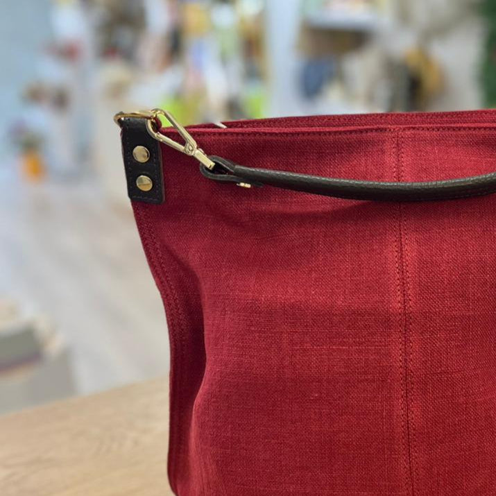 Bolso de lino y piel 100% auténtica tipo shopper color rojo fresa combinado con chocolate - mbyou