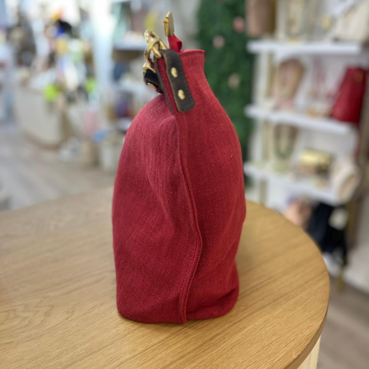 Bolso de lino y piel 100% auténtica tipo shopper color rojo fresa combinado con chocolate - mbyou