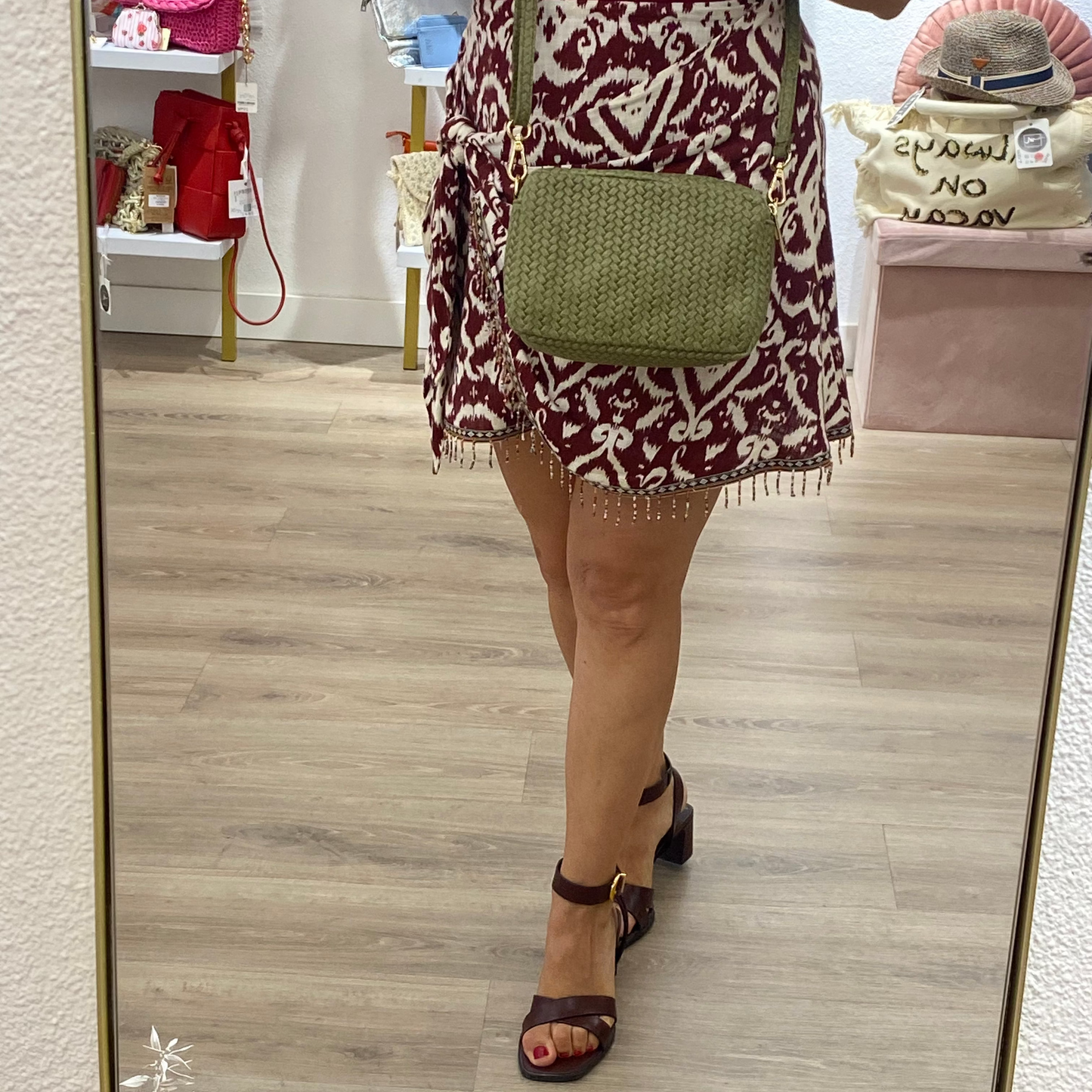 Bolso piel 100% vacuno bandolera tipo cubo con piel efecto trenzado y doble cremallera gris marengo - mbyou
