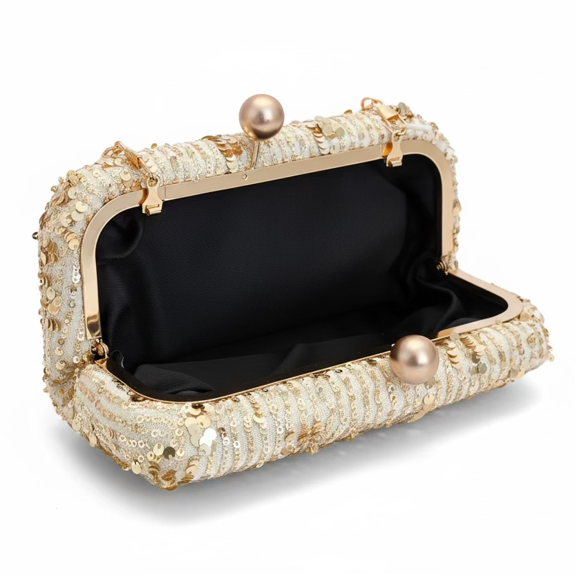 Bolso clutch con hileras de lentejuelas diferentes acabado oro - Moments by You