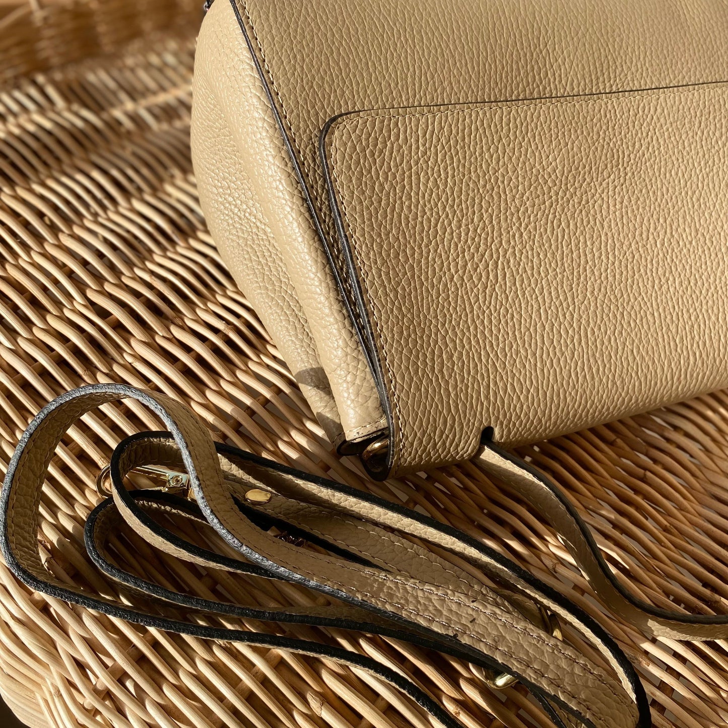 Smooth camel bag - 100% leather