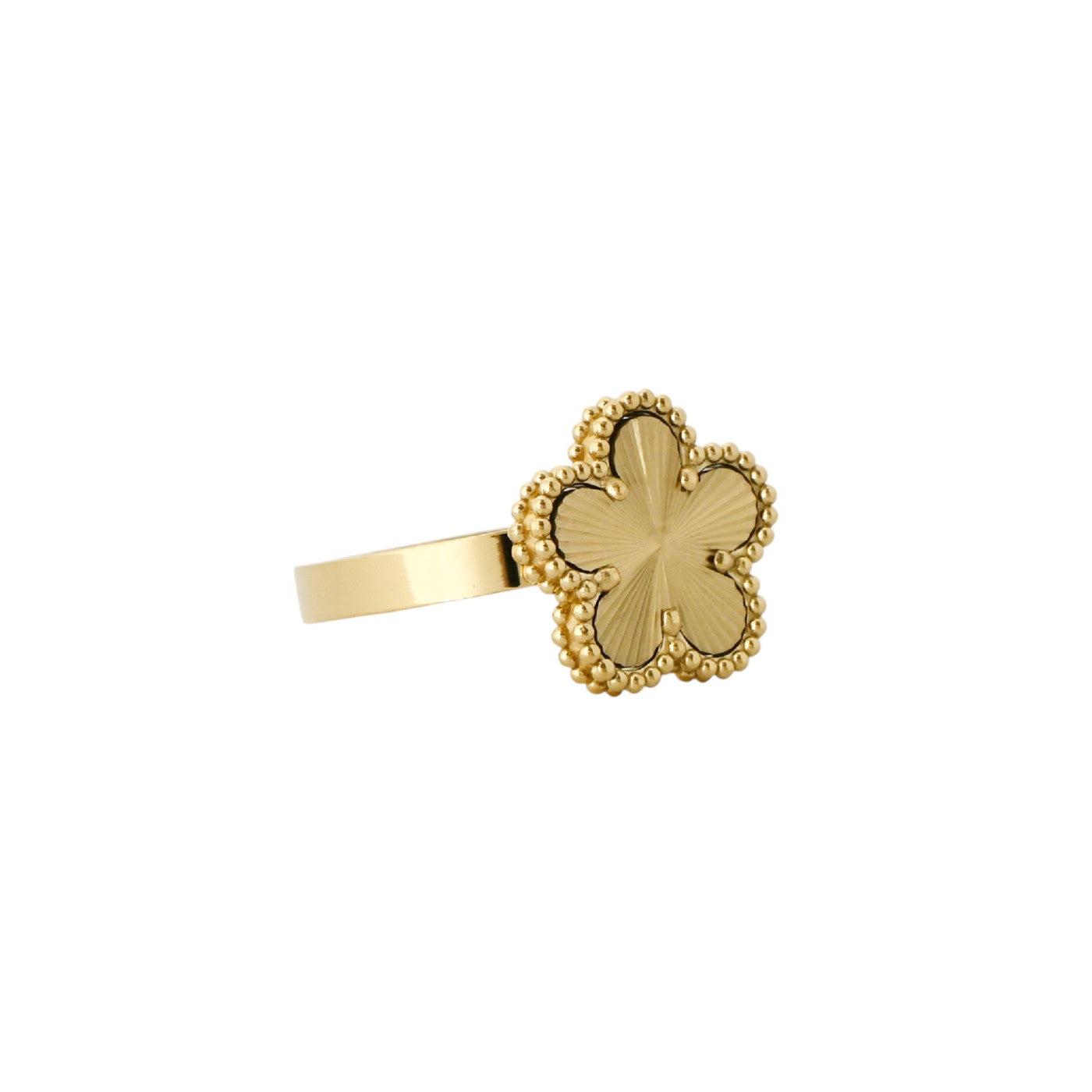 Anillo de acero inoxidable con un trébol bordeado por bolitas acabado oro - mbyou