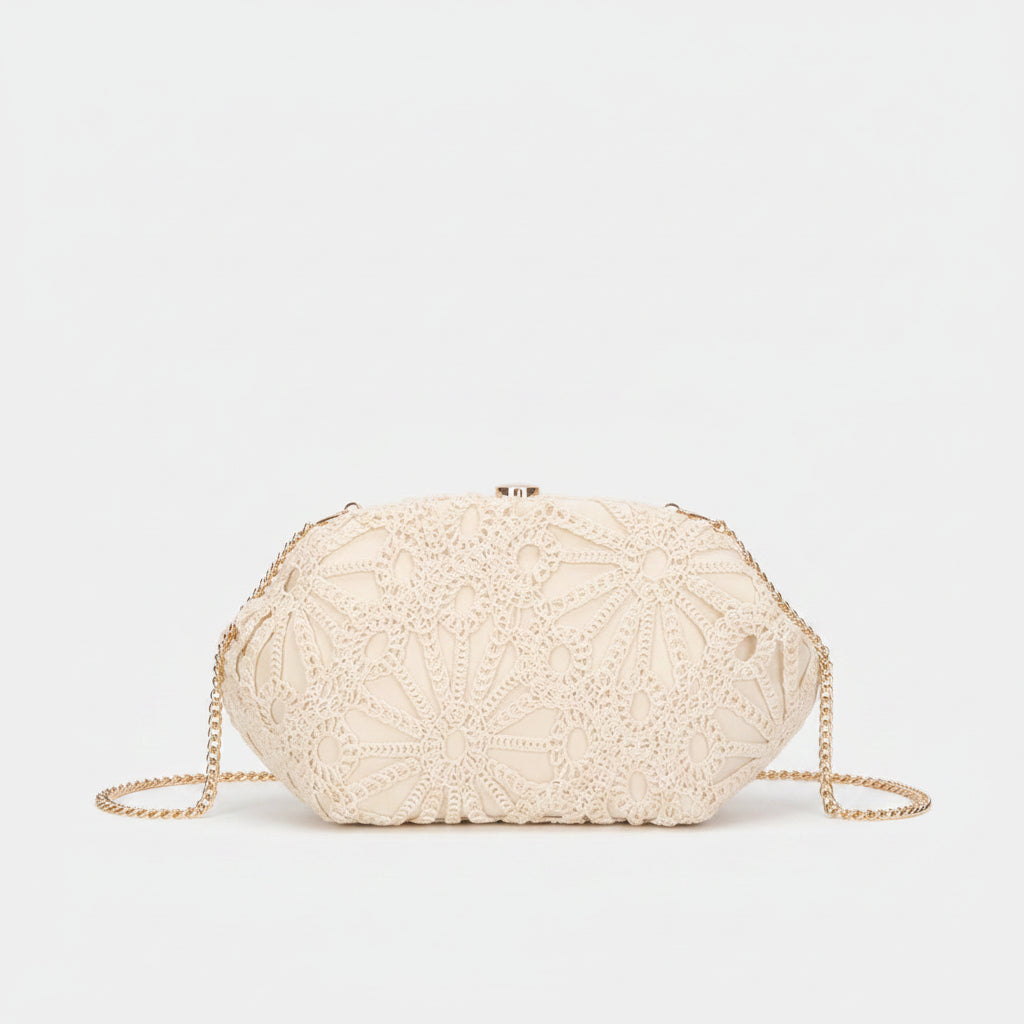 Bolso de fiesta clutch con diseño tejido y discos brillantes en varios colores