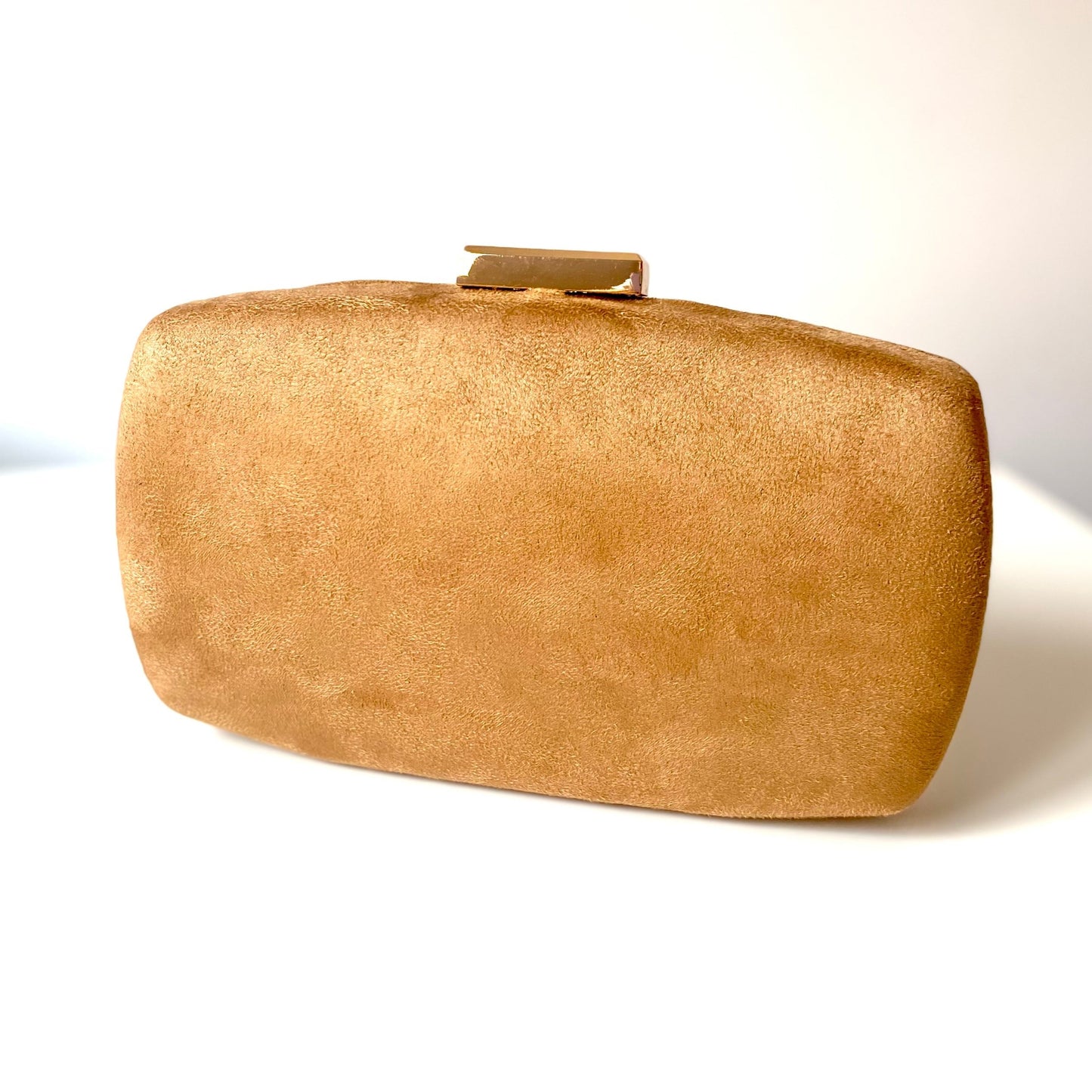 Bolso de fiesta de mano ante marrón y cierre dorado - mbyou