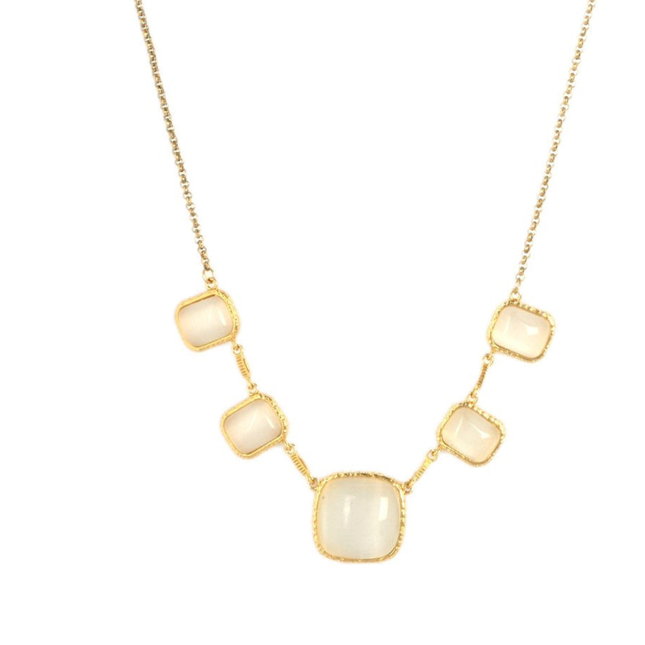 Collier anneaux liés