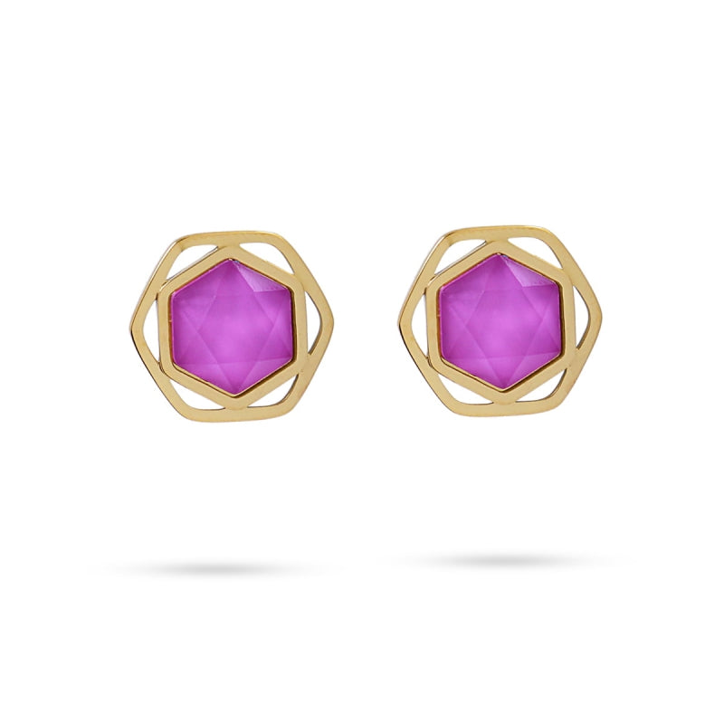 Pendientes cortos de acero inoxidable quirúrgico forma geométrica con piedra fucsia acabado oro - mbyou