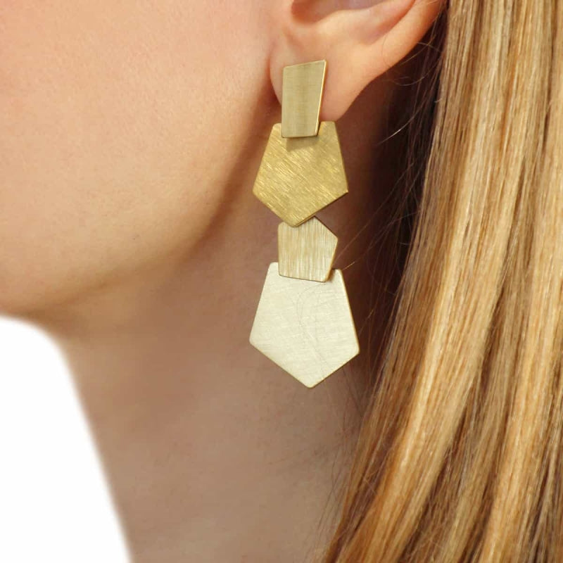 Boucles d'oreilles carrées châtaignes
