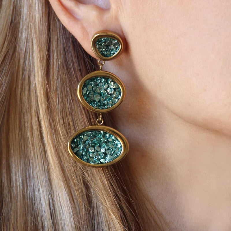 Pendientes de acero quirúrgico largos con drusas en color azul rey acabado oro - mbyou