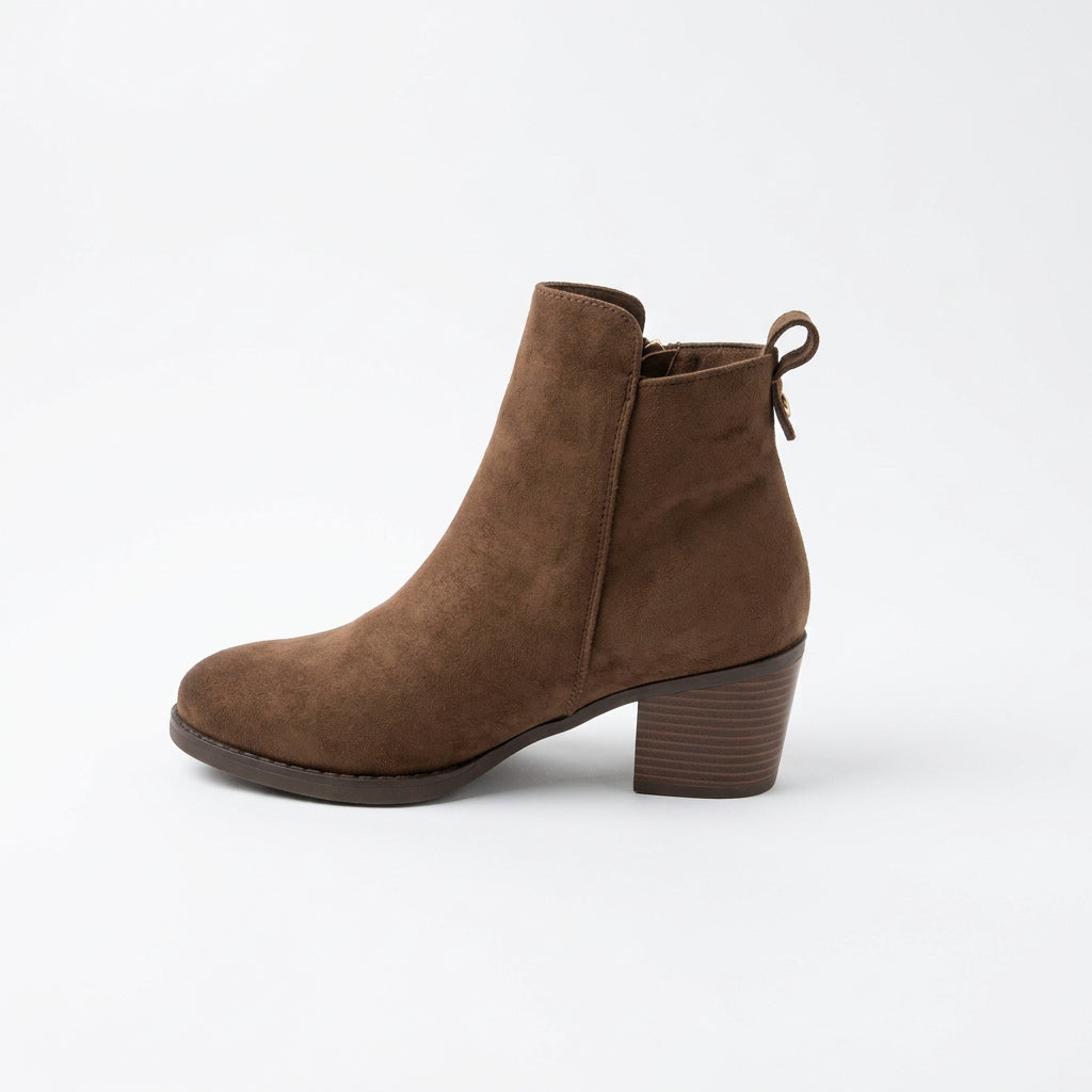 Botines de tacón acabado ante envejecido en chocolate
