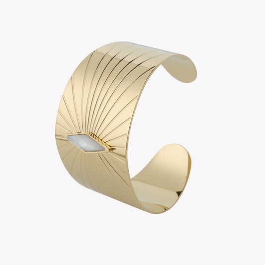 Brazalete de acero rayado con piedra rombo nacarada oro