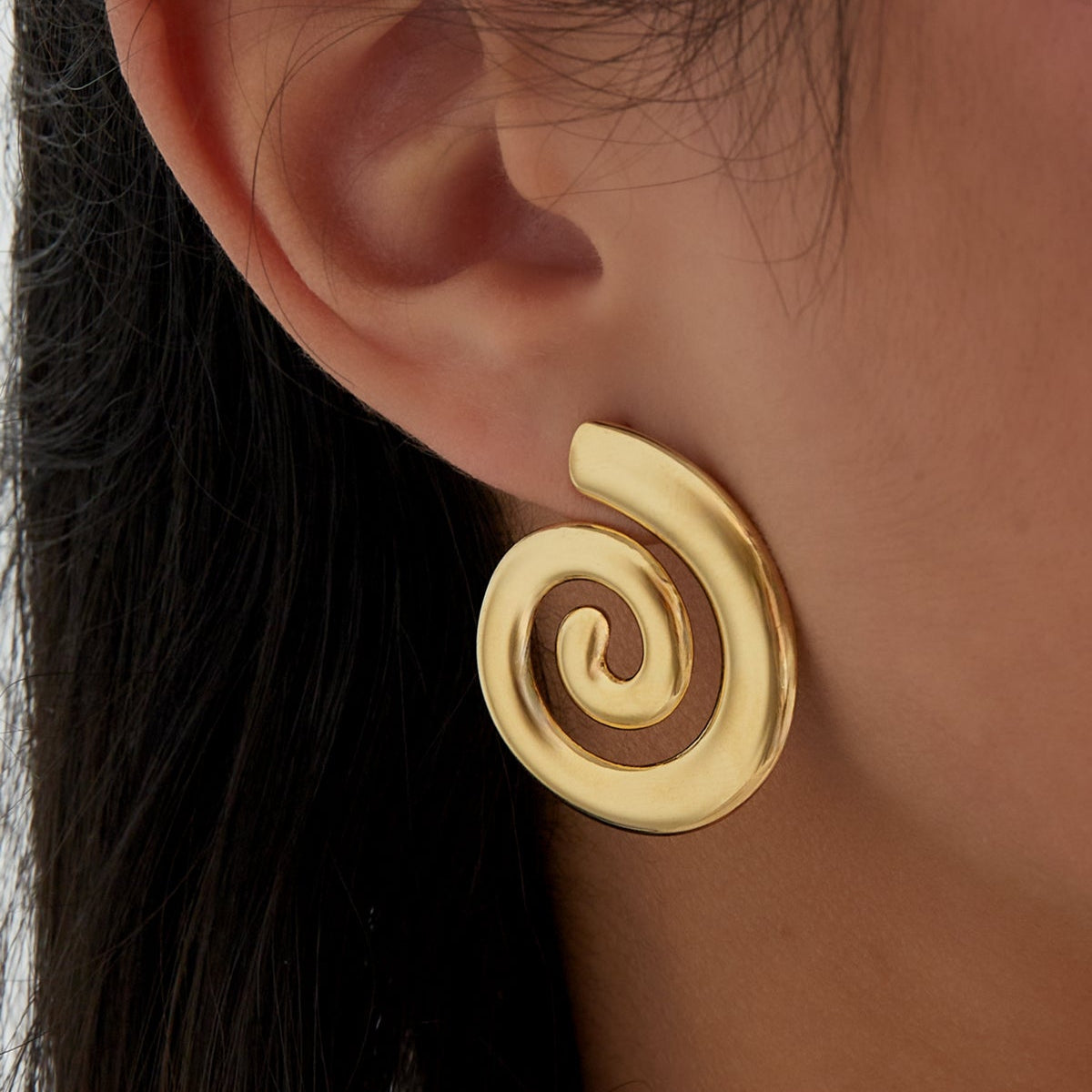 Black and silver spiral rhodium earrings