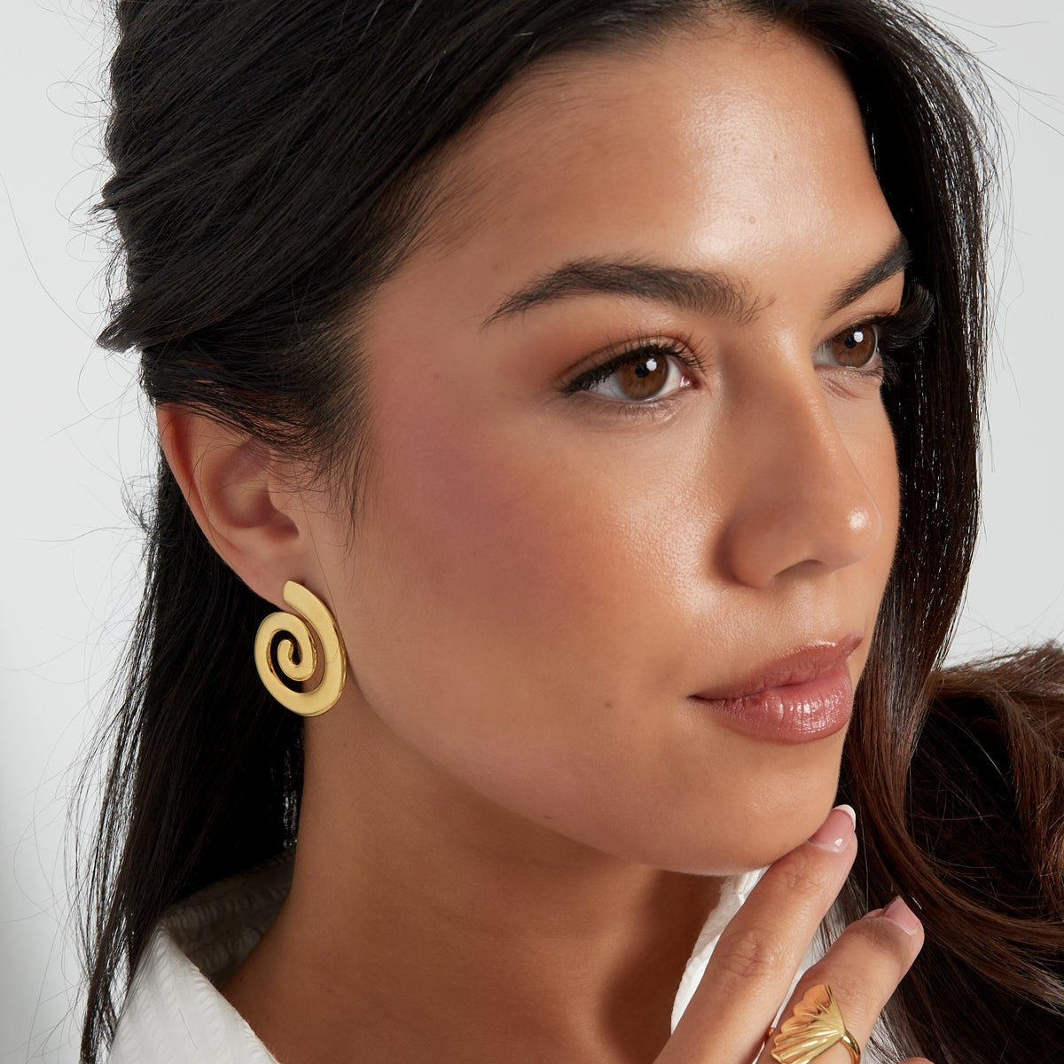 Black and silver spiral rhodium earrings