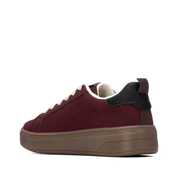Zapatillas deportivas mujer en burdeos con plataforma