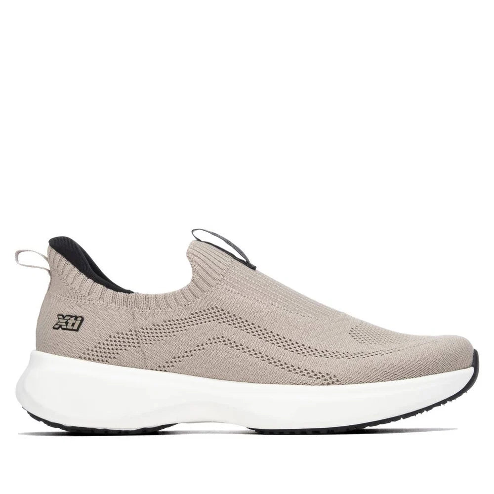 Zapatillas sneakers deportivas en taupe elástica Xti