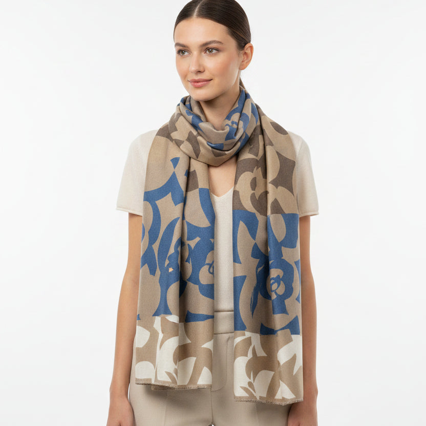 Fular con estampado floral en varios colores - Moments by You