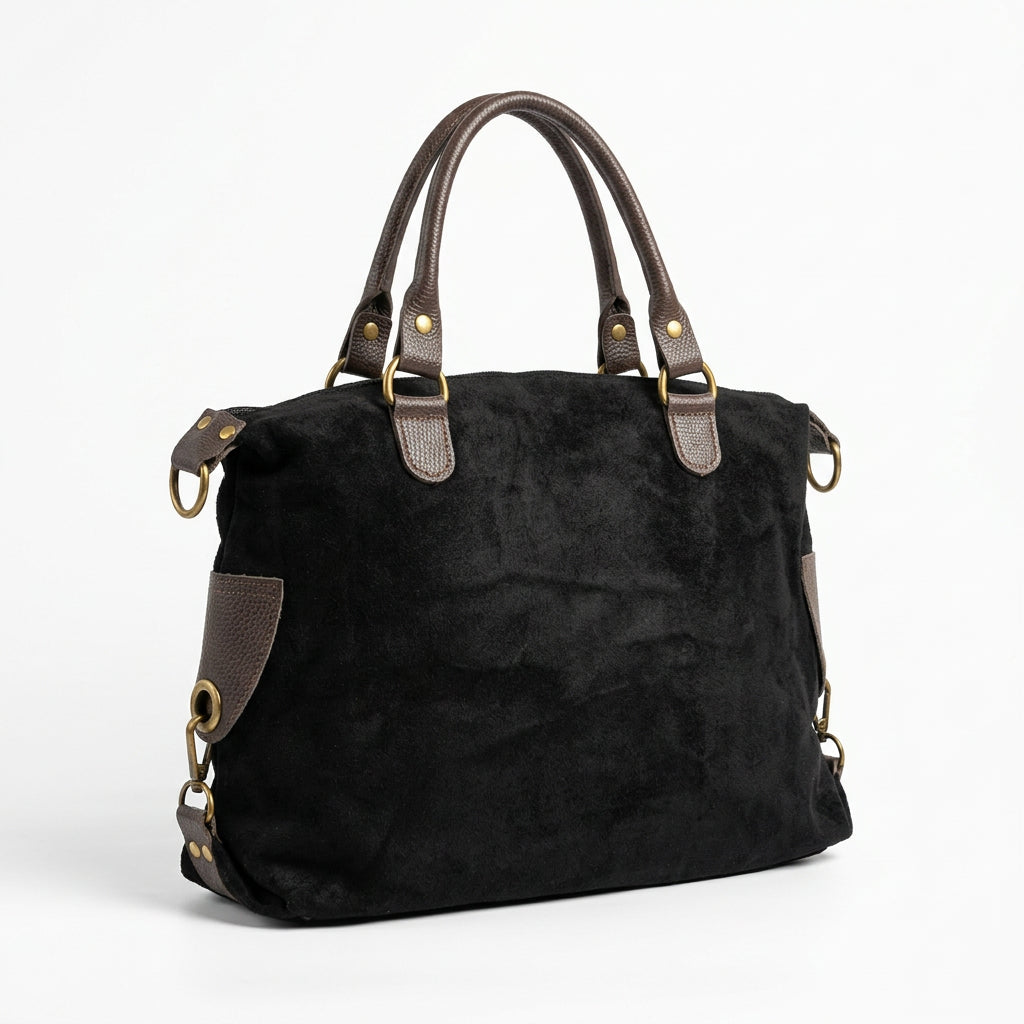Look negro con verde oliva (boina + pañuelo + bolso)
