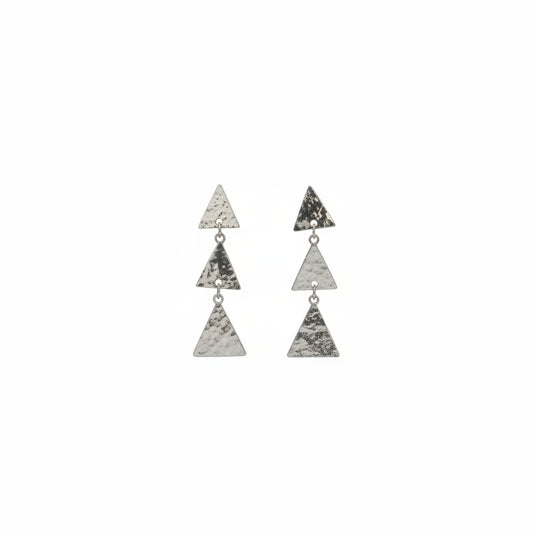 Pendientes largos de acero tres alturas en forma triangular en acabado plata - Moments by You