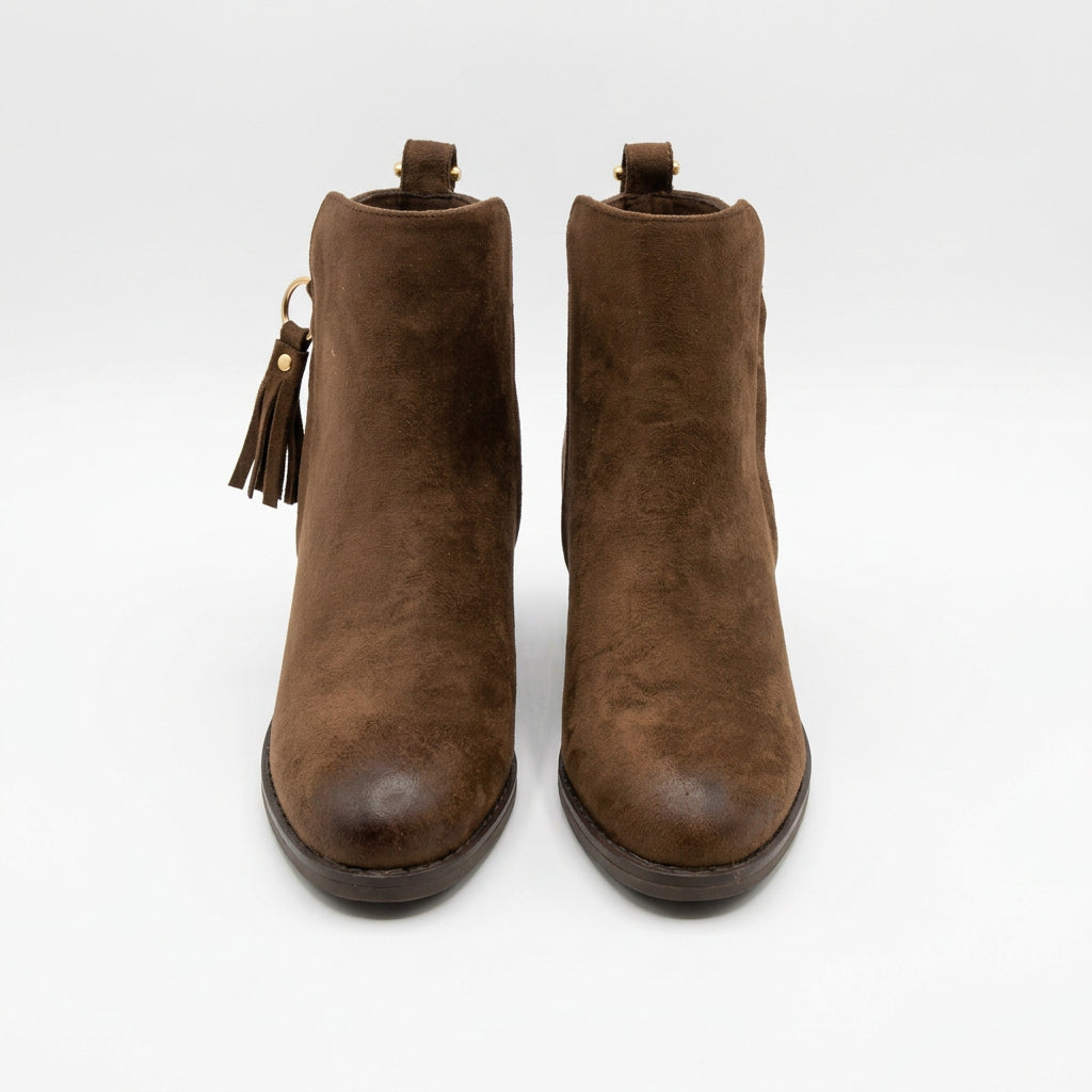 Botines de tacón acabado ante envejecido en chocolate