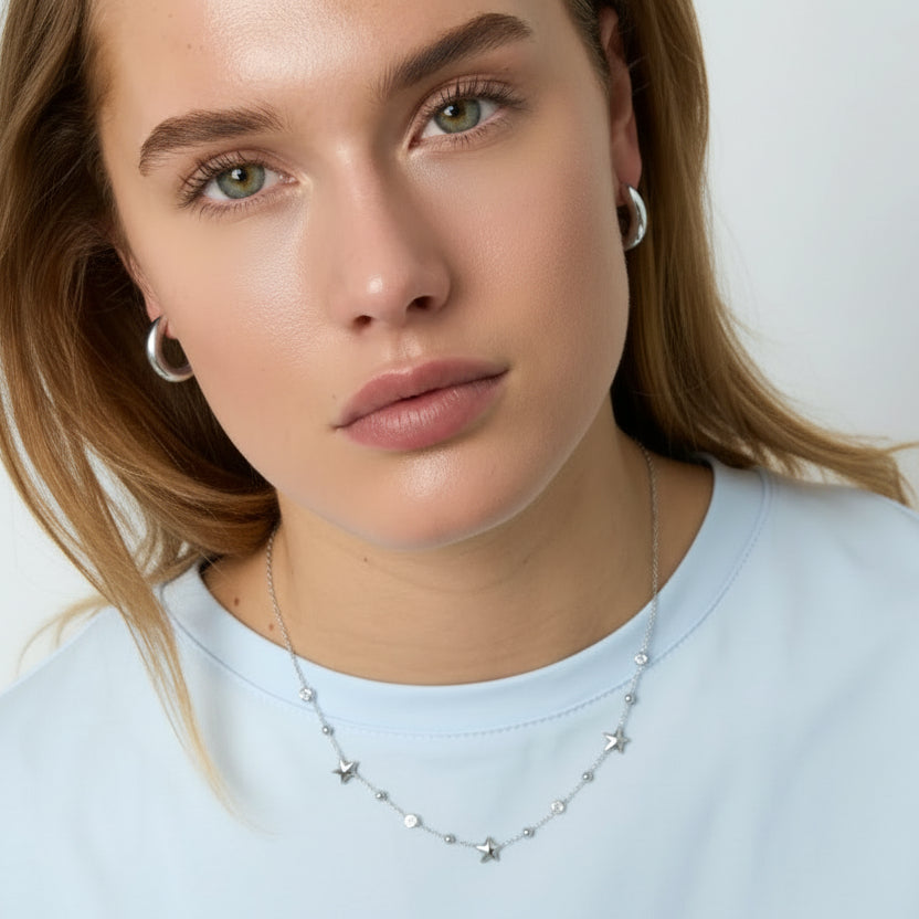 Collar de acero con estrellas, circonitas y esferas