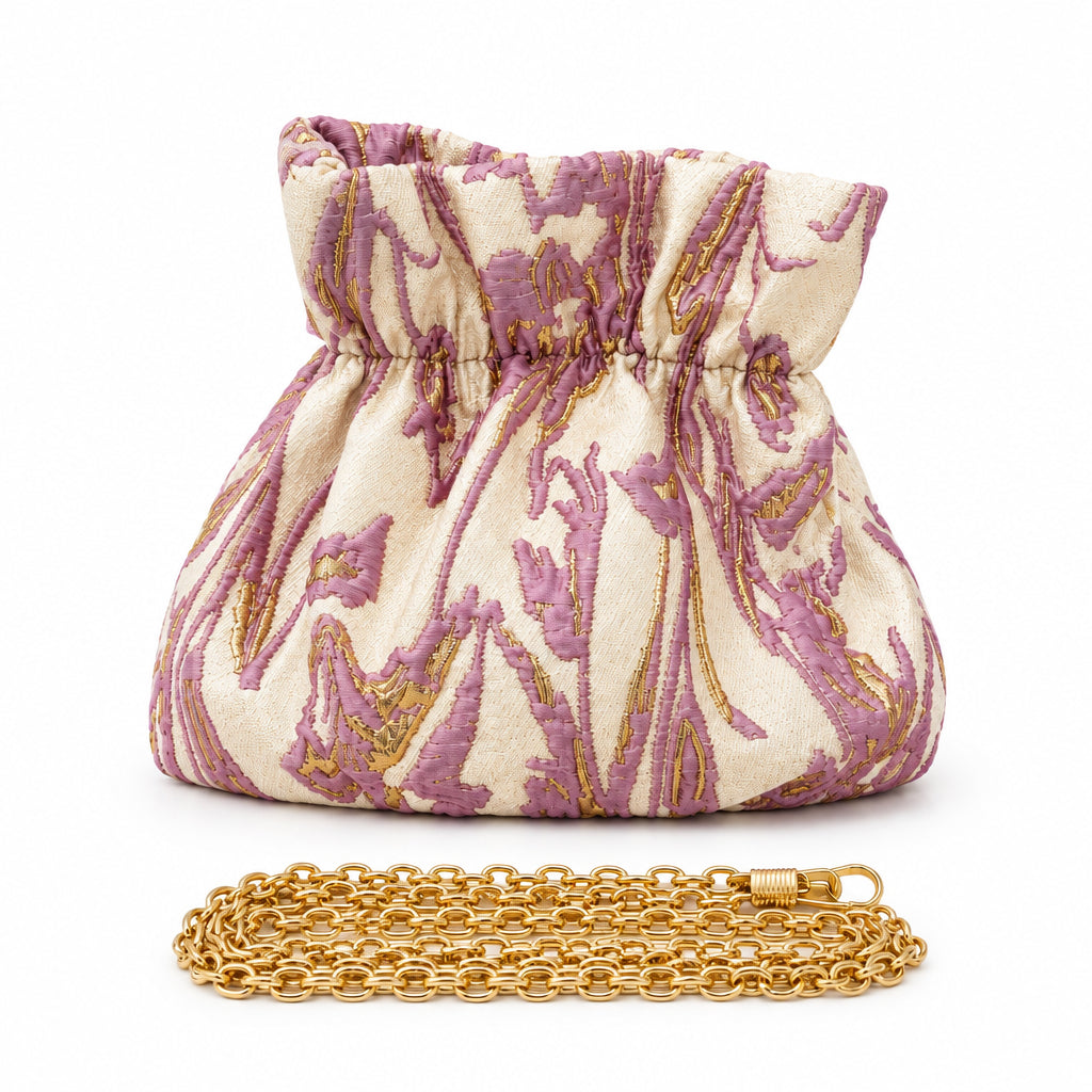 Bolso de fiesta limosnera con flores combinadas con dorado
