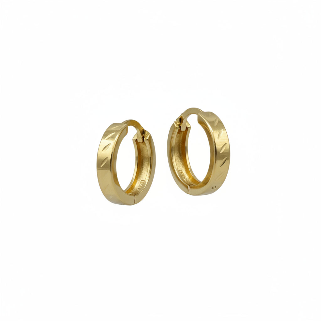 Pendientes de acero tipo argolla gruesa con diseño a rayas en acabado oro - Moments by You