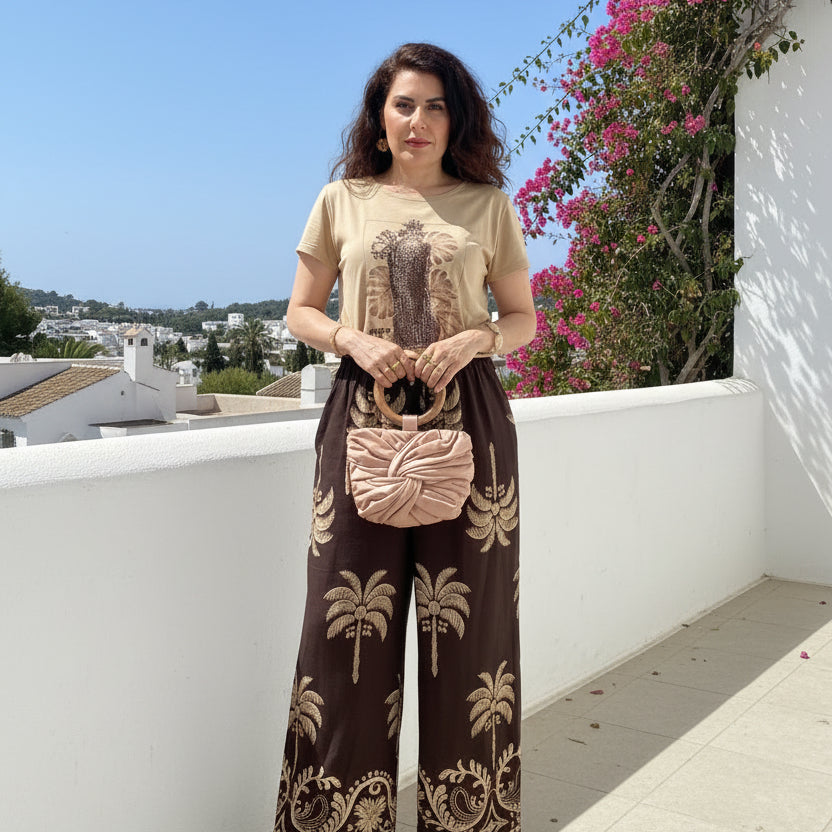 Bolso de fiesta limosnera con asas circulares y diseño fruncido rosa nude - Moments by You
