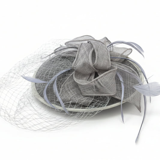 Tocados con plumas y velo medianos - Moments by You
