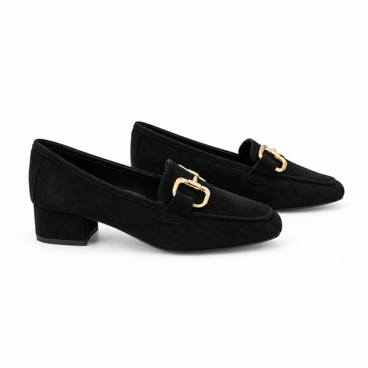 Mocasines de tacón terciopelo negro con hebilla dorada