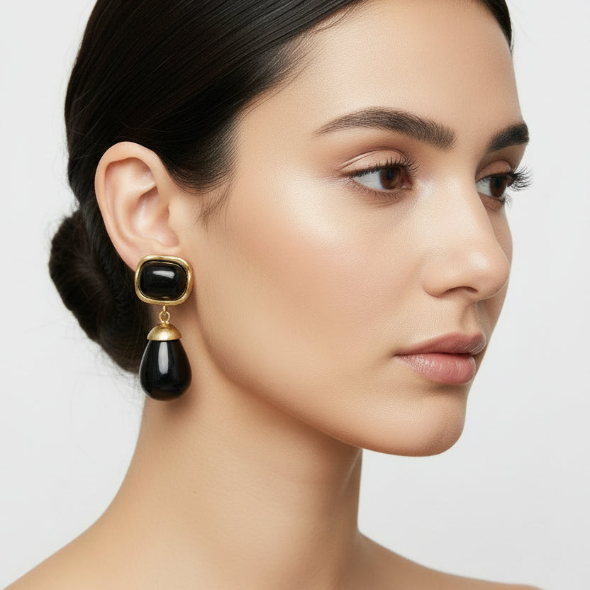 Pendientes largos doble altura con base rectangular y lágrima colgante opaca en varios colores