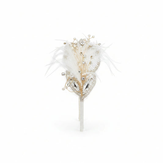 Diadema fiesta de plumas con diferentes lentejuelas, diseño de hojas y en color blanco