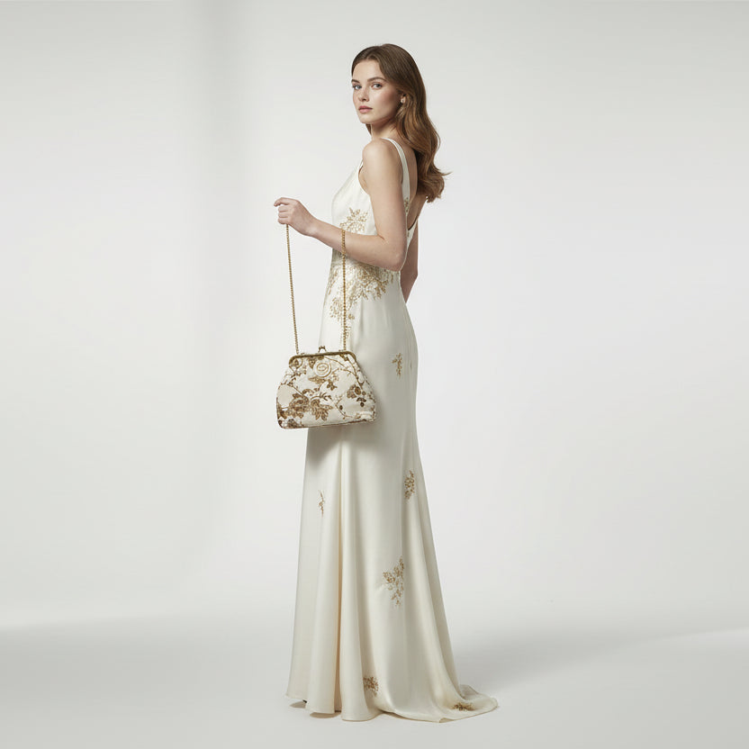 Bolso clutch de fibra 100% natural con estampado floral