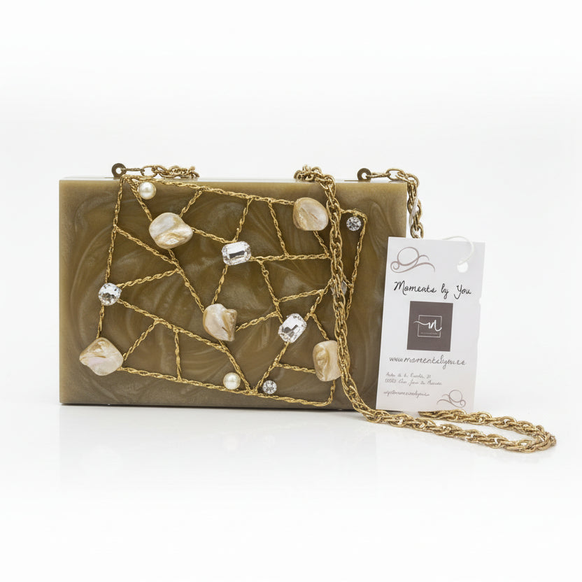 Bolso de fiesta marrón marmolado estructura geométrica decorada con piedras y circonitas - Moments by You