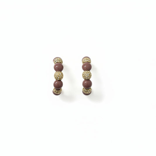 Pendientes de acero y esmalte de tipo aro en color marrón con diseño de esferas y acabado oro