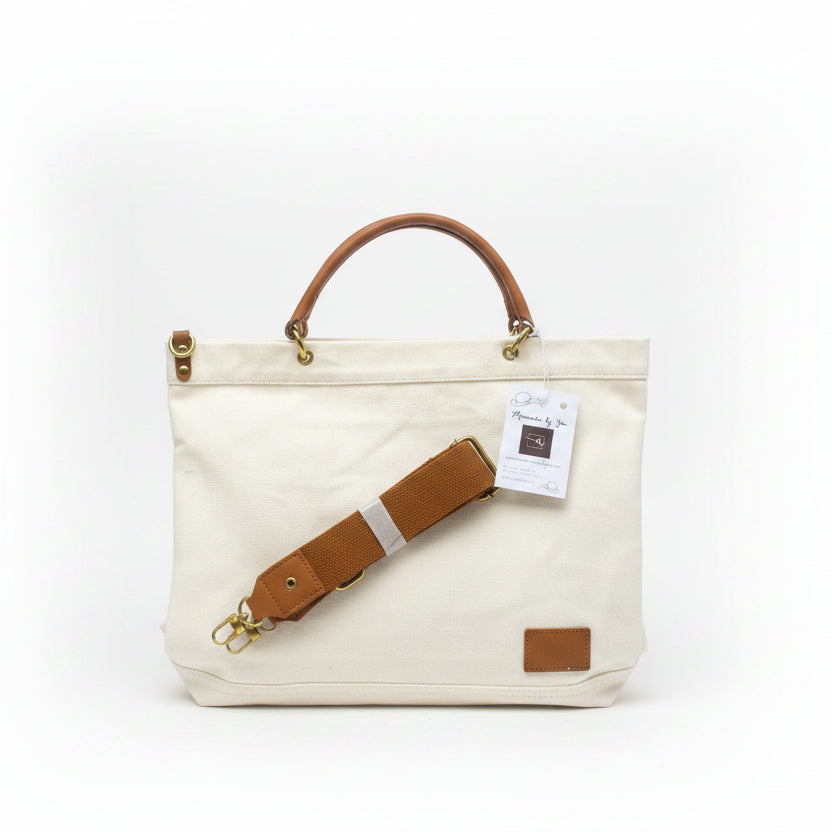 Bolso de mano y bandolera tipo shopper de loneta con detalles en camel - Moments by You