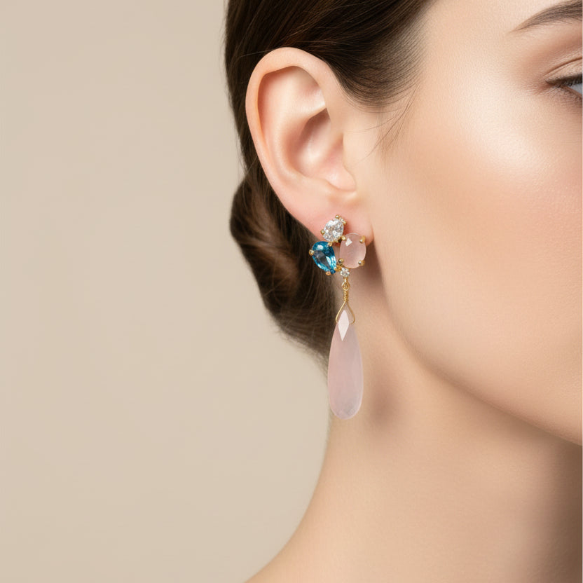 Pendientes largos con piedras naturales pequeñas y una colgante alargada