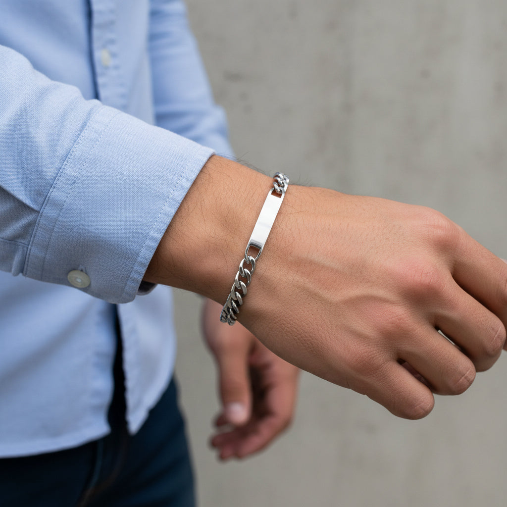 Pulsera tipo esclava de acero inoxidable con placa para grabado acabado plata - Moments by You