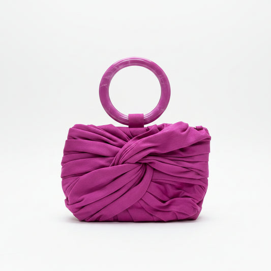 Sac à main pochette de soirée en satin noir avec bretelles croisées