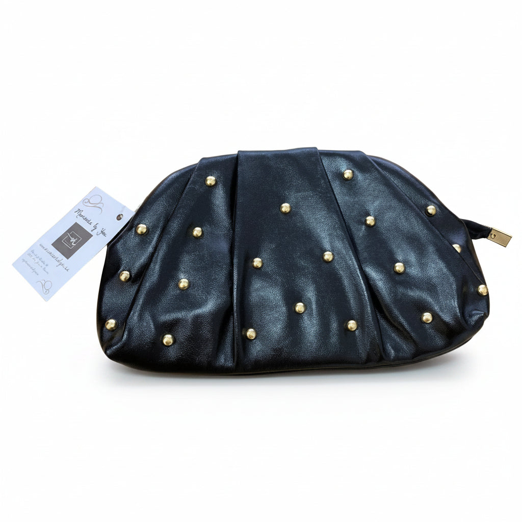Bolso fiesta de mano con dobleces y tachuelas en dorado - Moments by You