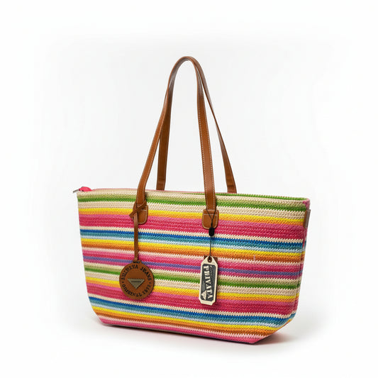 Bolso tipo shopper grande y rectangular de estilo rafia con colgante de marca - Moments by You