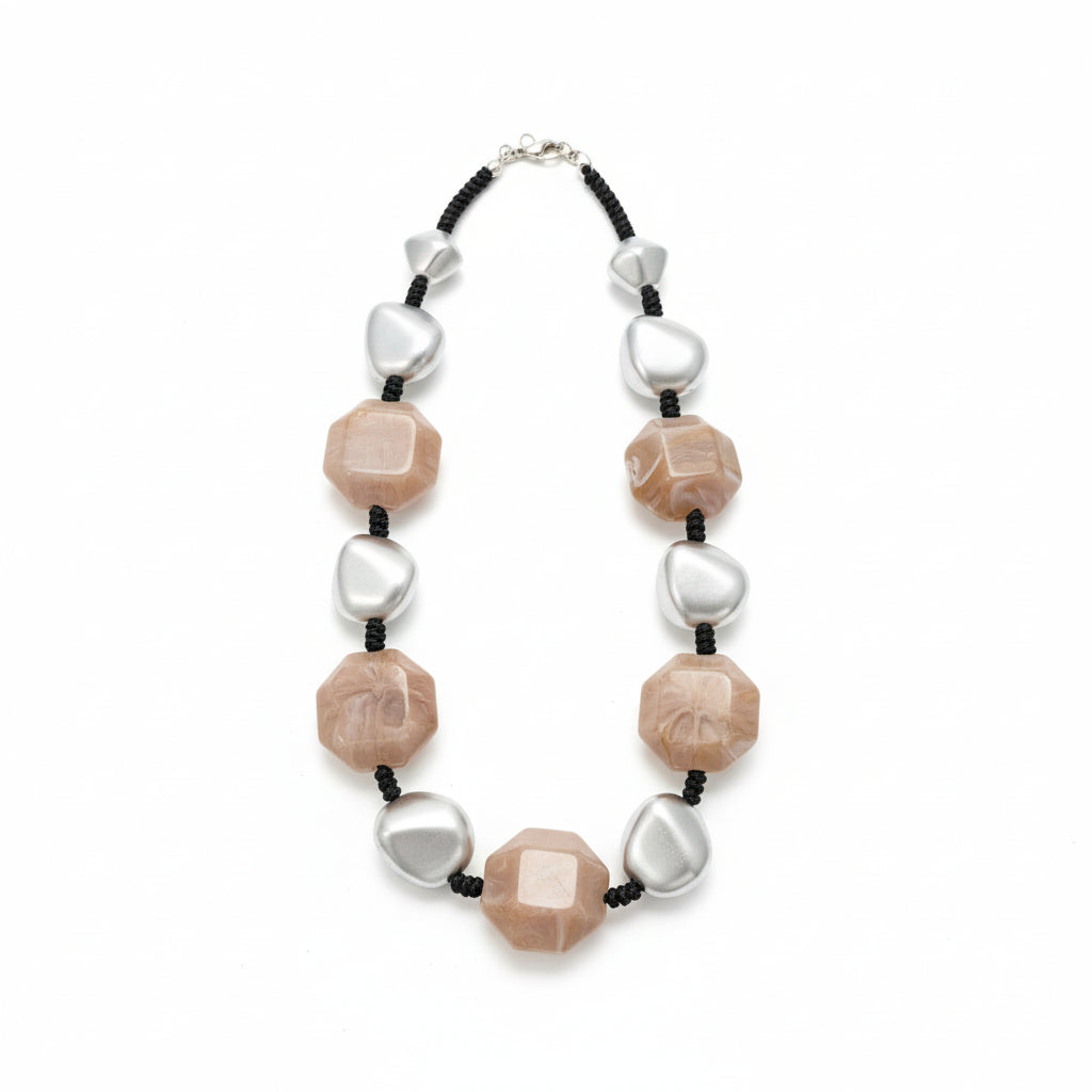 Collar de cuerda con piedras en rosa y plata de hierro y resina - Moments by You