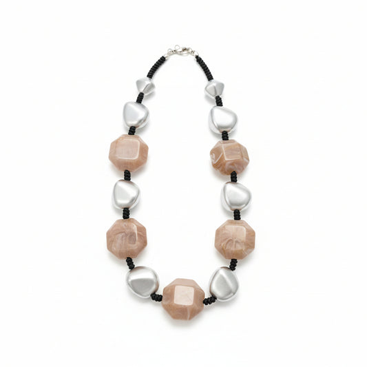 Collar de cuerda con piedras en rosa y plata de hierro y resina - Moments by You