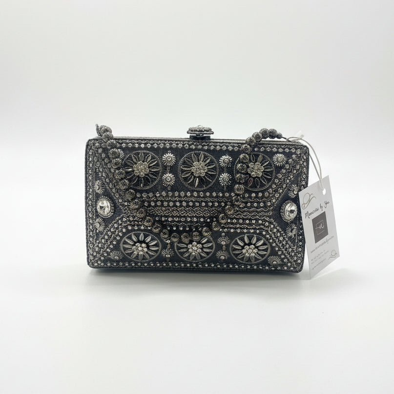 Bolso clutch de fiesta tipo joya con diseño floral de circonitas grisáceo - Moments by You