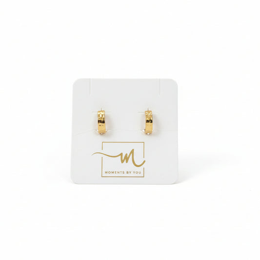 Pendientes anchos de acero inoxidable de tipo argolla con textura rugosa - Moments by You